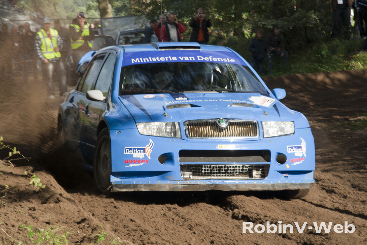 2010 Hellendoorn KP14 033