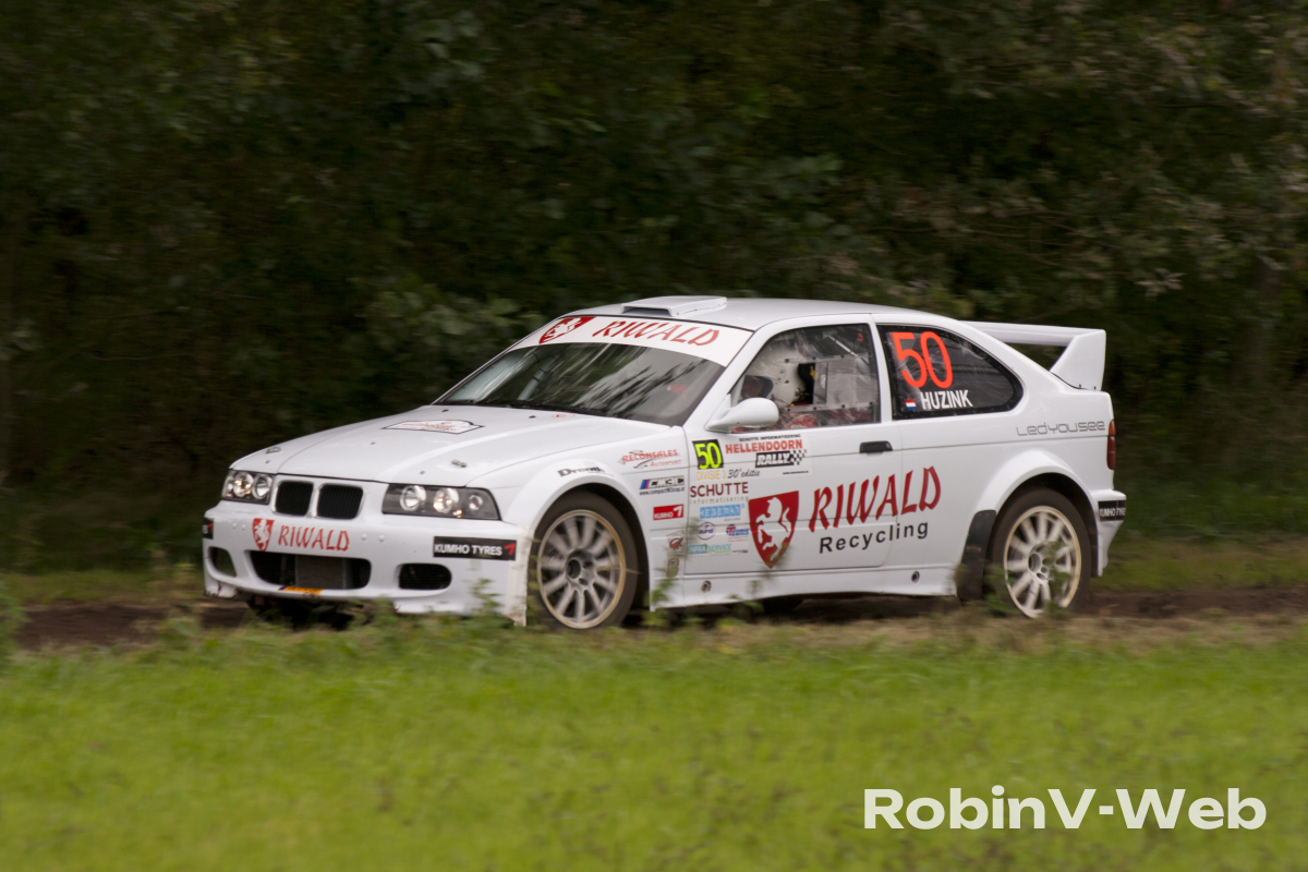 2011 Hellendoorn KP12 049