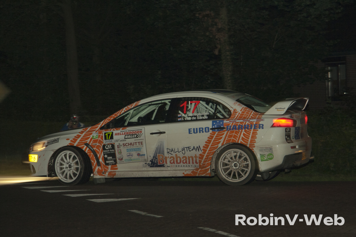 2011 Hellendoorn KP6 005