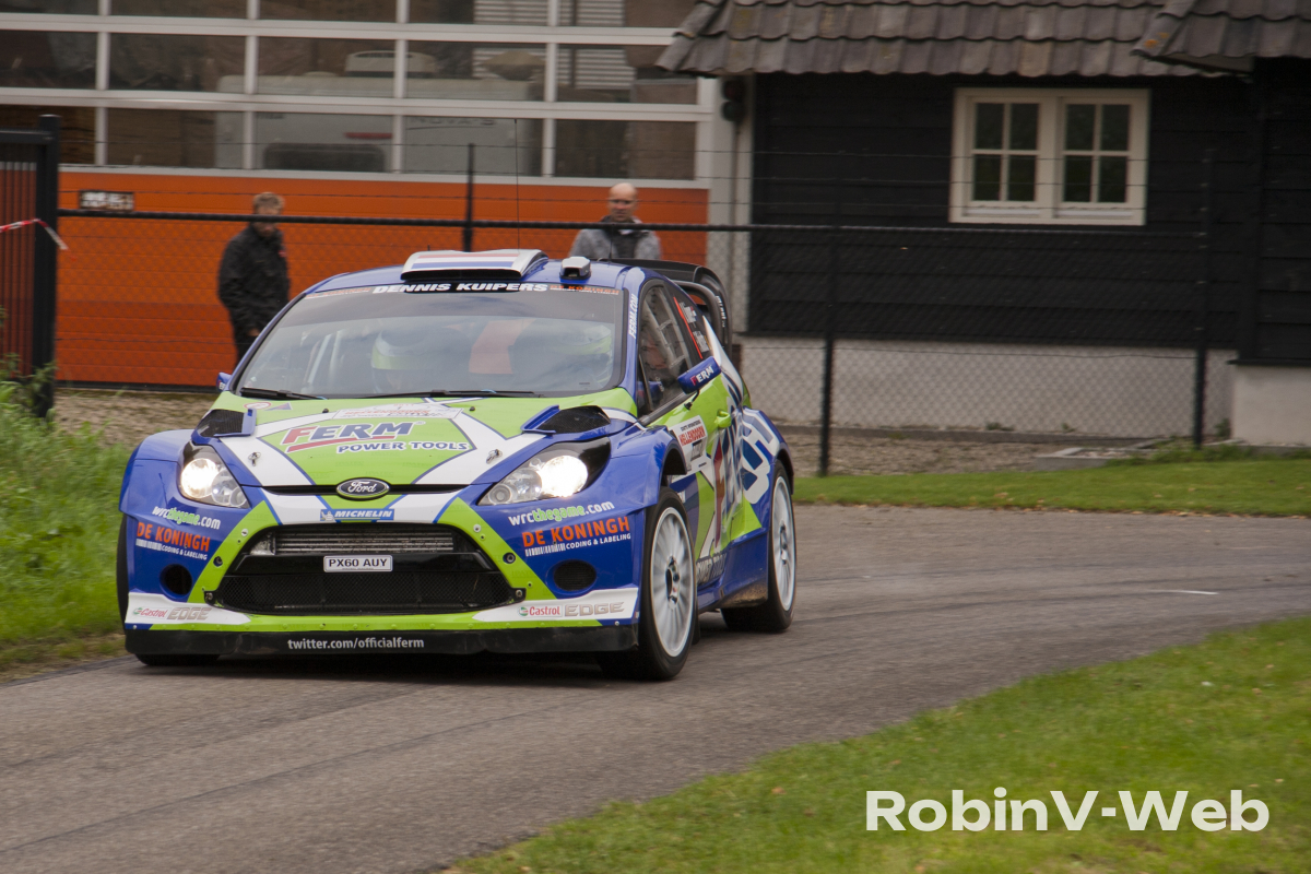 2011 Hellendoorn KP9 005