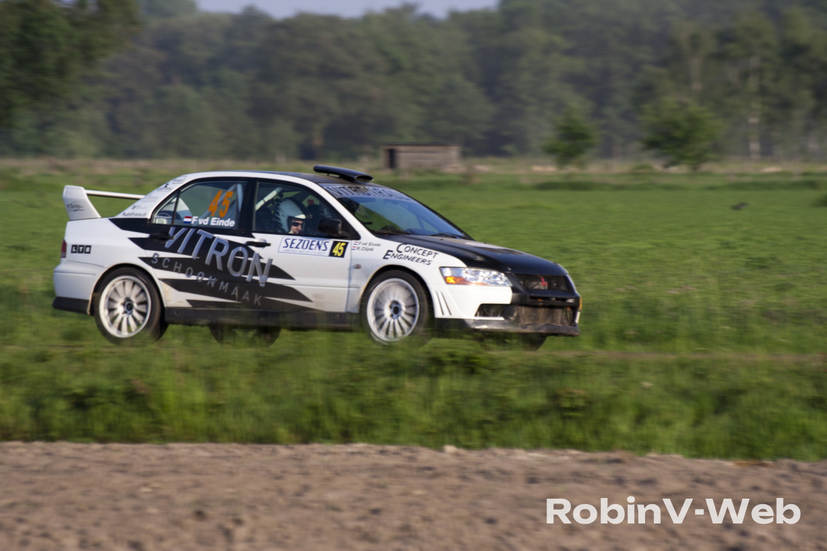 2011 Sezoens KP11 036