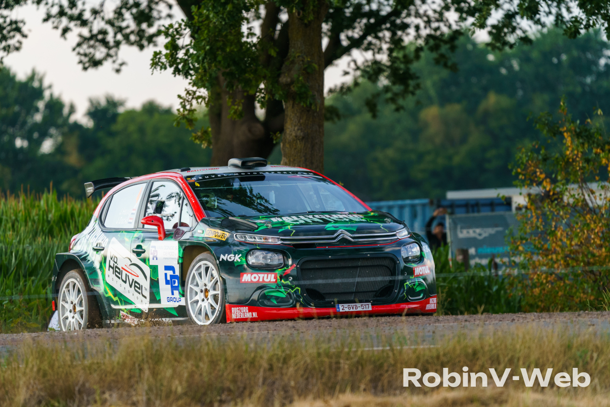 RVW2157 4 Van Den Heuvel