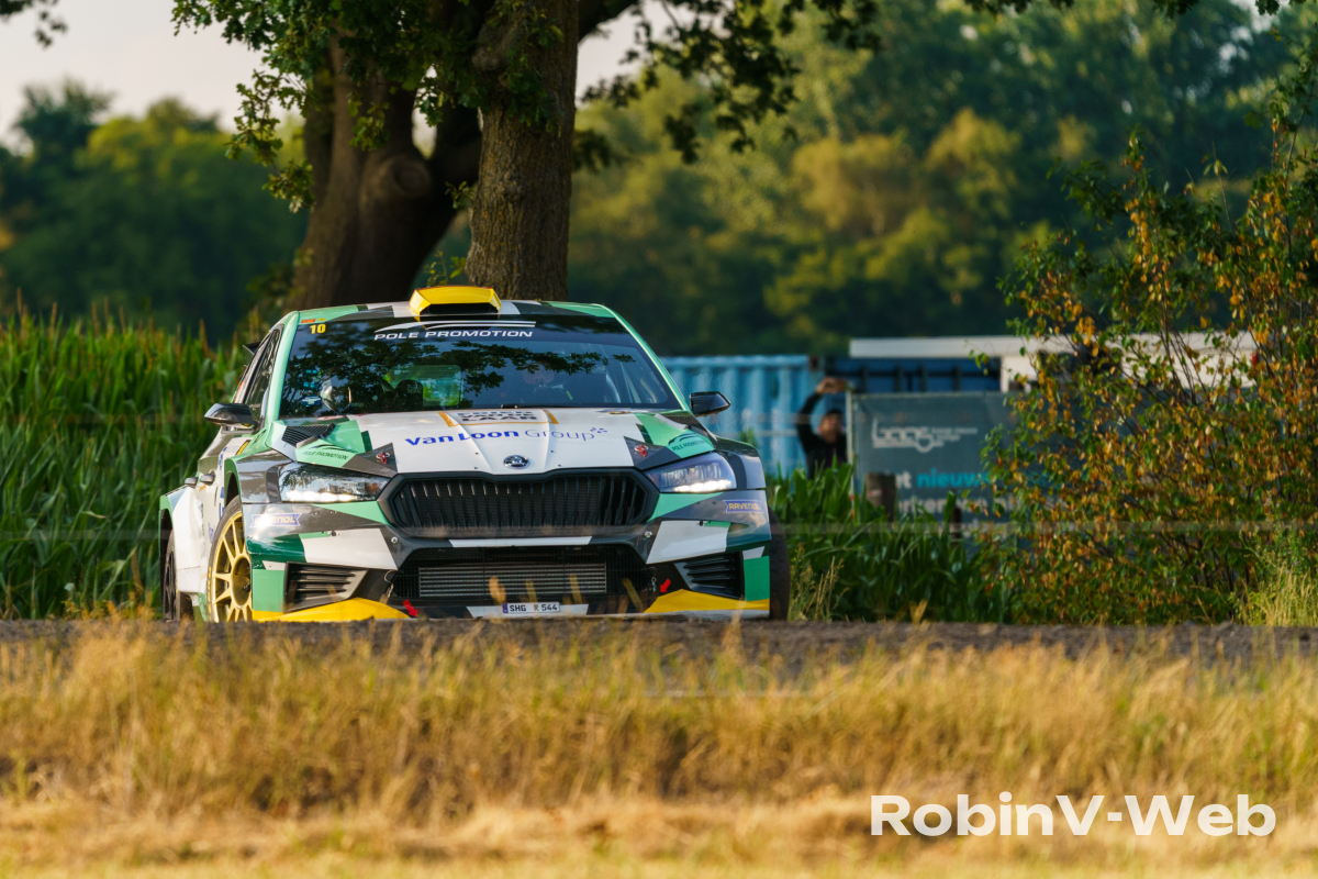 RVW2175 10 Van De Laar