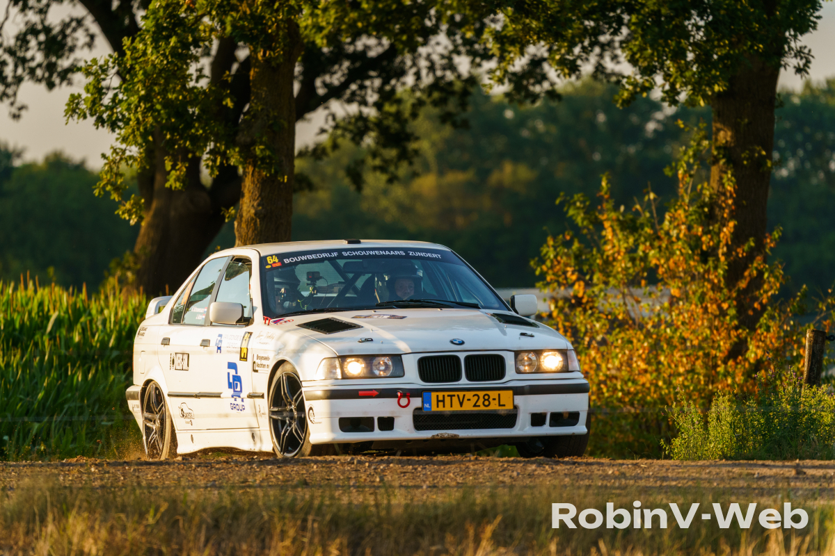 RVW2333 64 Schouwenaars