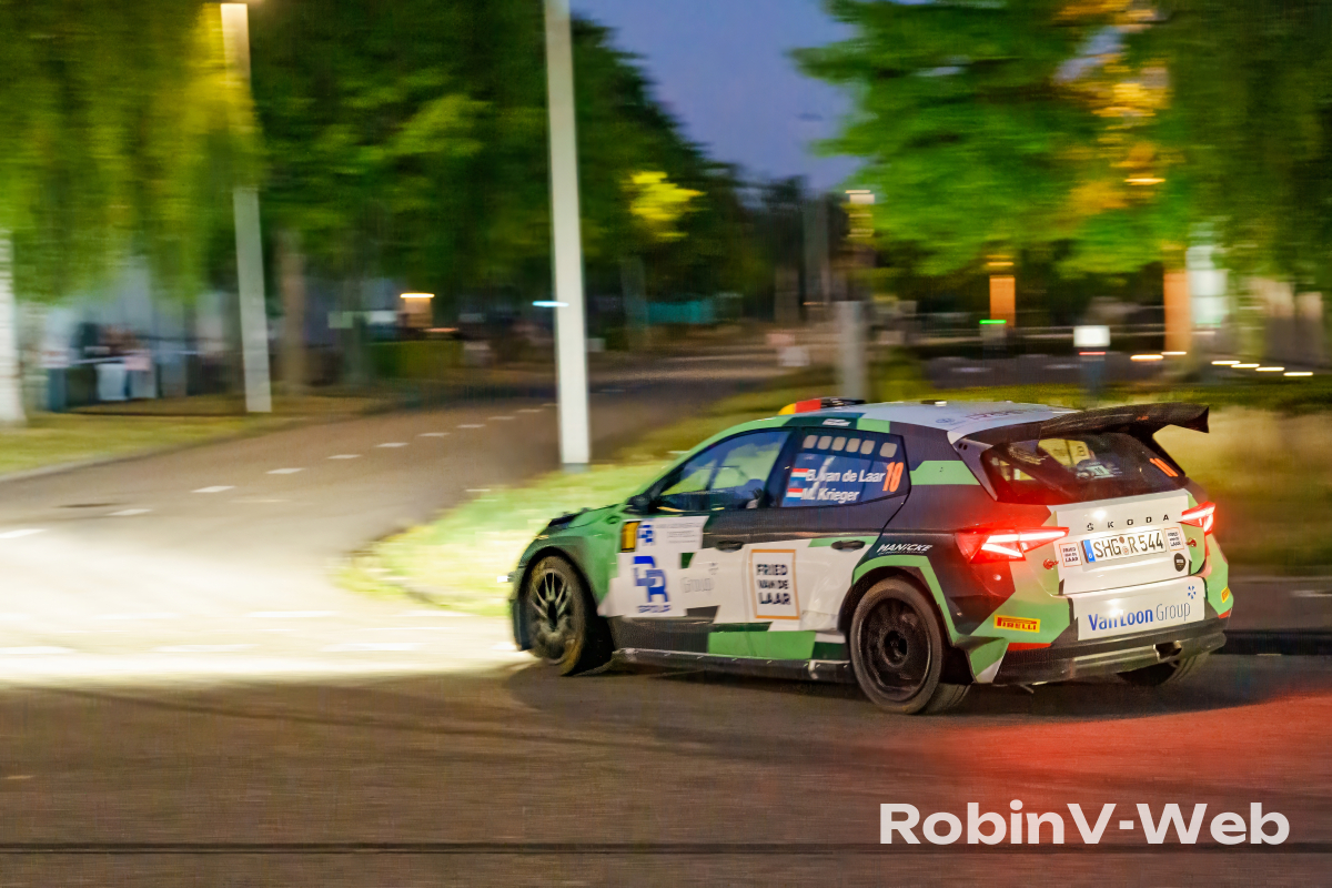 RV 00554 10 Van De Laar