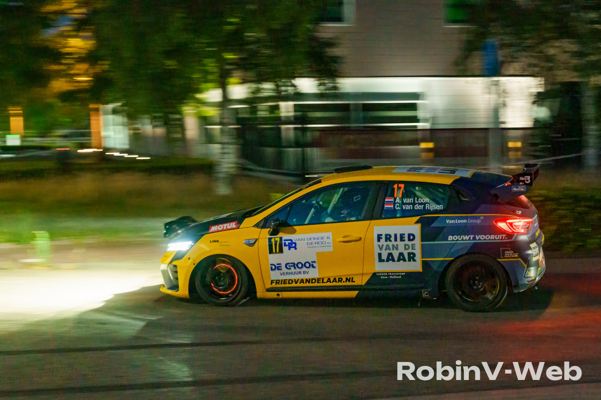 RV 00628 17 Van Loon